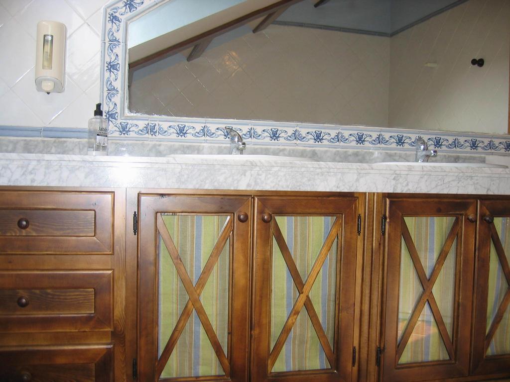 Apartamentos El Pajar Del Abuelo Peralejos de las Truchas Exterior photo